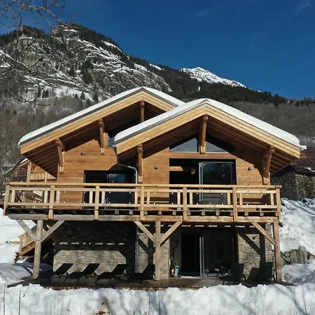 Leonie Chalet *